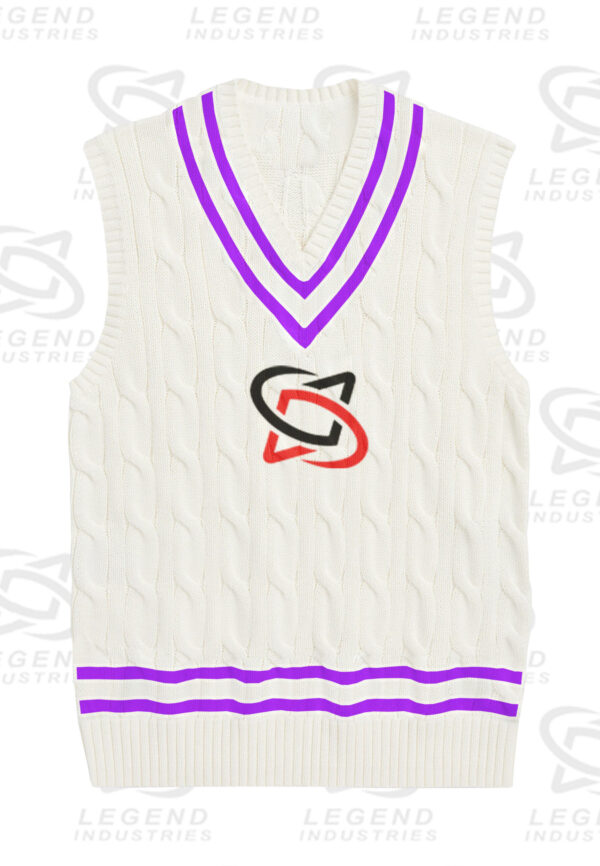 Classic white cricket sweater with cable knit design