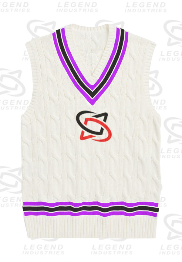 Classic white cricket sweater with cable knit design